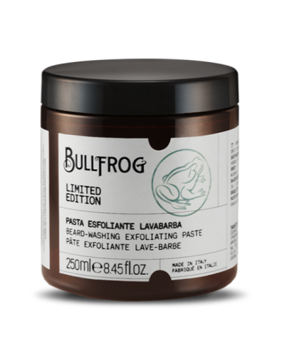 Die geheime Formel der BULLFROG Barbiere, ideal um den Bart tief zu reinigen und ein glänzenderes, weicheres und ordentlicheres Aussehen zu erhalten. Inspiriert von den Handwaschpasten, die in KFZ Werkstätten verwendet werden, eignet es sich perfekt als v