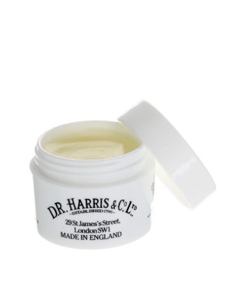 D.R. Harris Lippenbalsam in Dose 7.5g