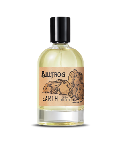 Die Eau de Toilette-Linie Elements des renommierten Mailänder Friseursalons Bullfrog hat sich ein ziemlich ehrgeiziges Ziel in den Kopf gesetzt: jedes der vier Elemente, in diesem Fall die Erde, in einzelnen Düften einzufangen.