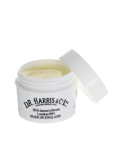 D.R. Harris Lippenbalsam in Dose 7.5g